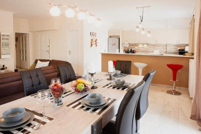 Aries - Glyfada City Center Apartment